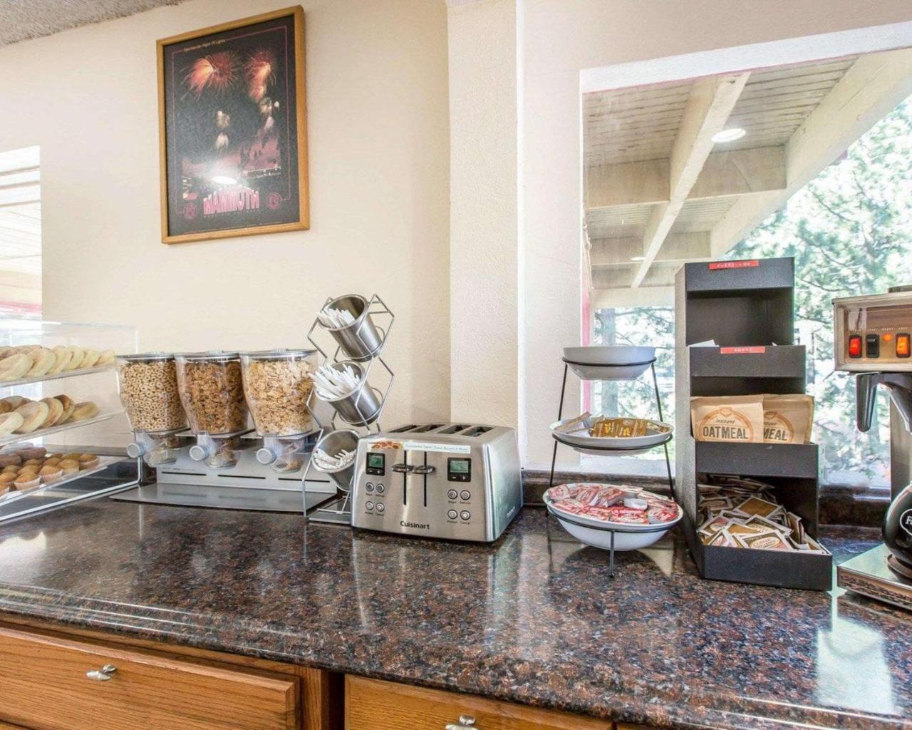 Rodeway Inn Wildwood Mammoth Lakes Esterno foto